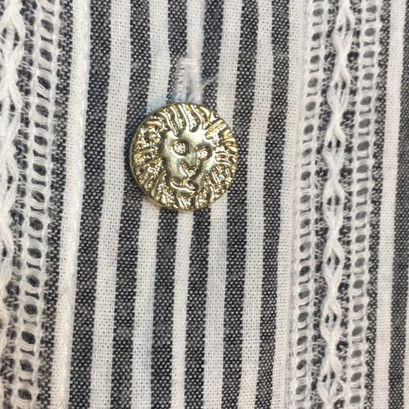 ANNE KLEIN 100% Cotton Striped Shirt w/Logo Buttons Tie Accents on 3/4 Sleeves - Picture 12 of 15